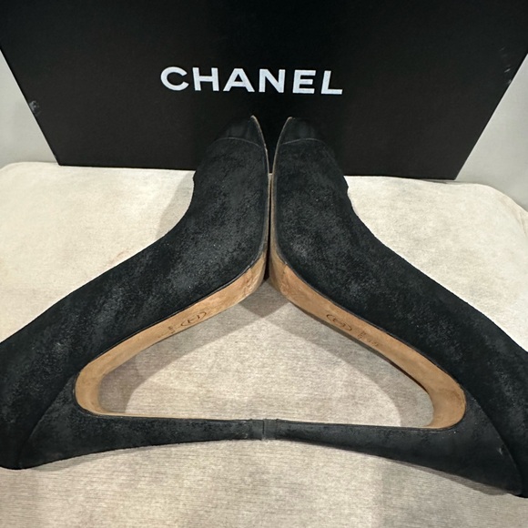 CHANEL heels - Picture 10 of 14